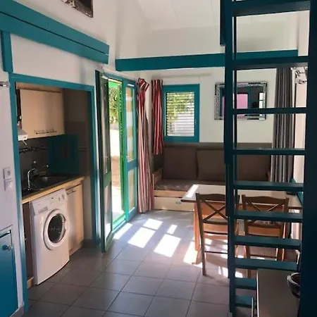 Maisonnette Topaze Bleu Apartment *